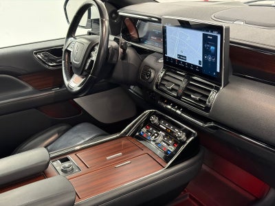 2023 Lincoln Navigator L Reserve