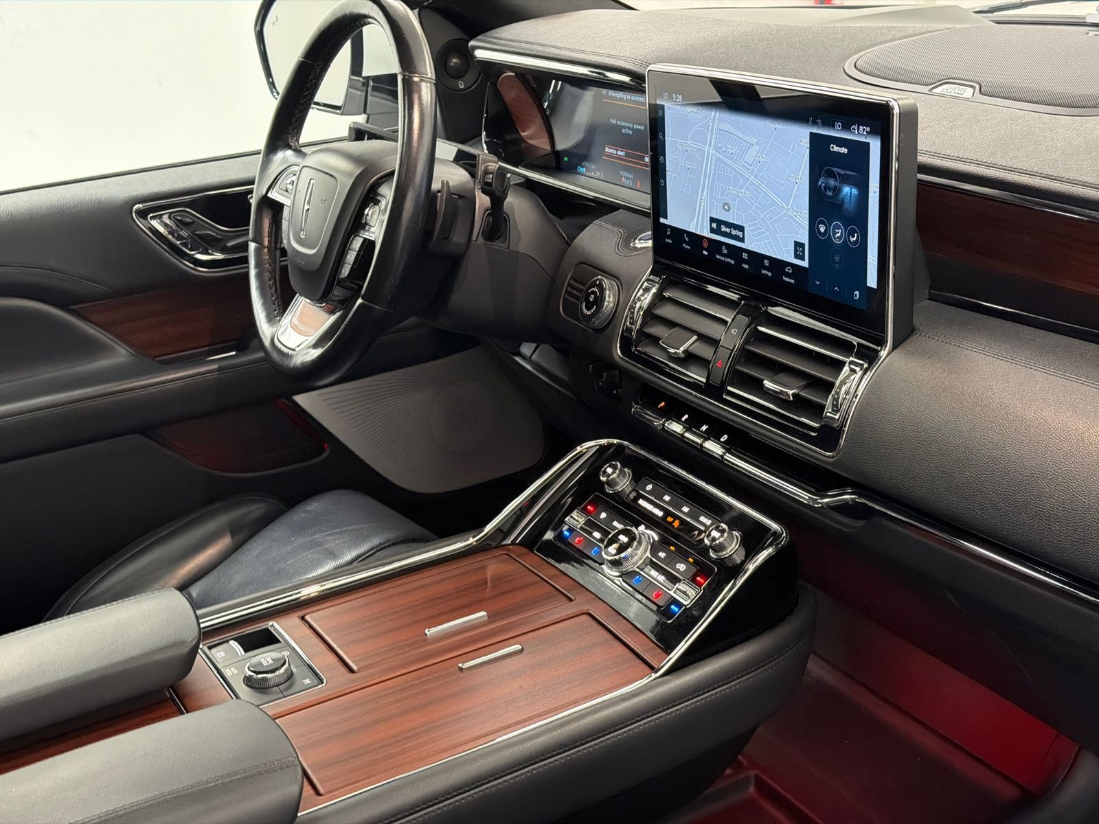 2023 Lincoln Navigator L Reserve