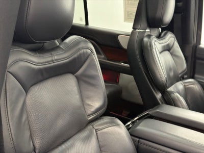 2023 Lincoln Navigator L Reserve
