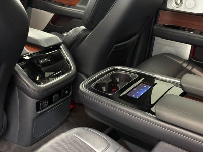 2023 Lincoln Navigator L Reserve