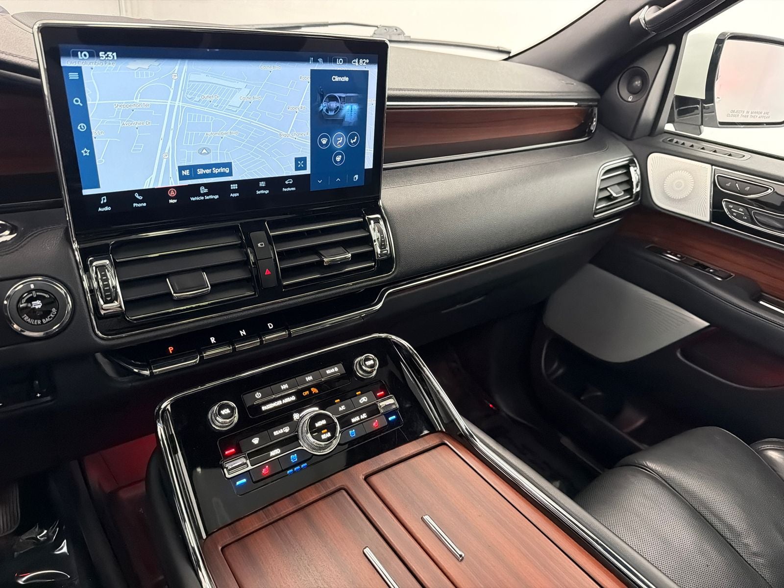 2023 Lincoln Navigator L Reserve