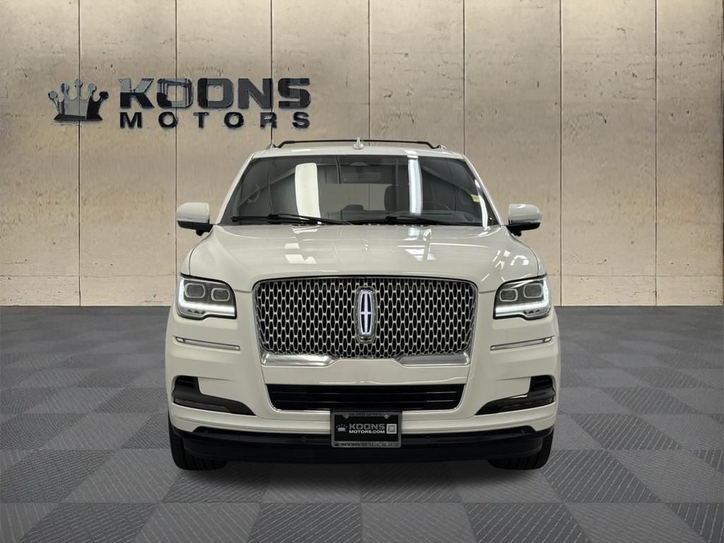 2023 Lincoln Navigator L Reserve