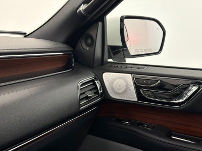 2023 Lincoln Navigator L Reserve