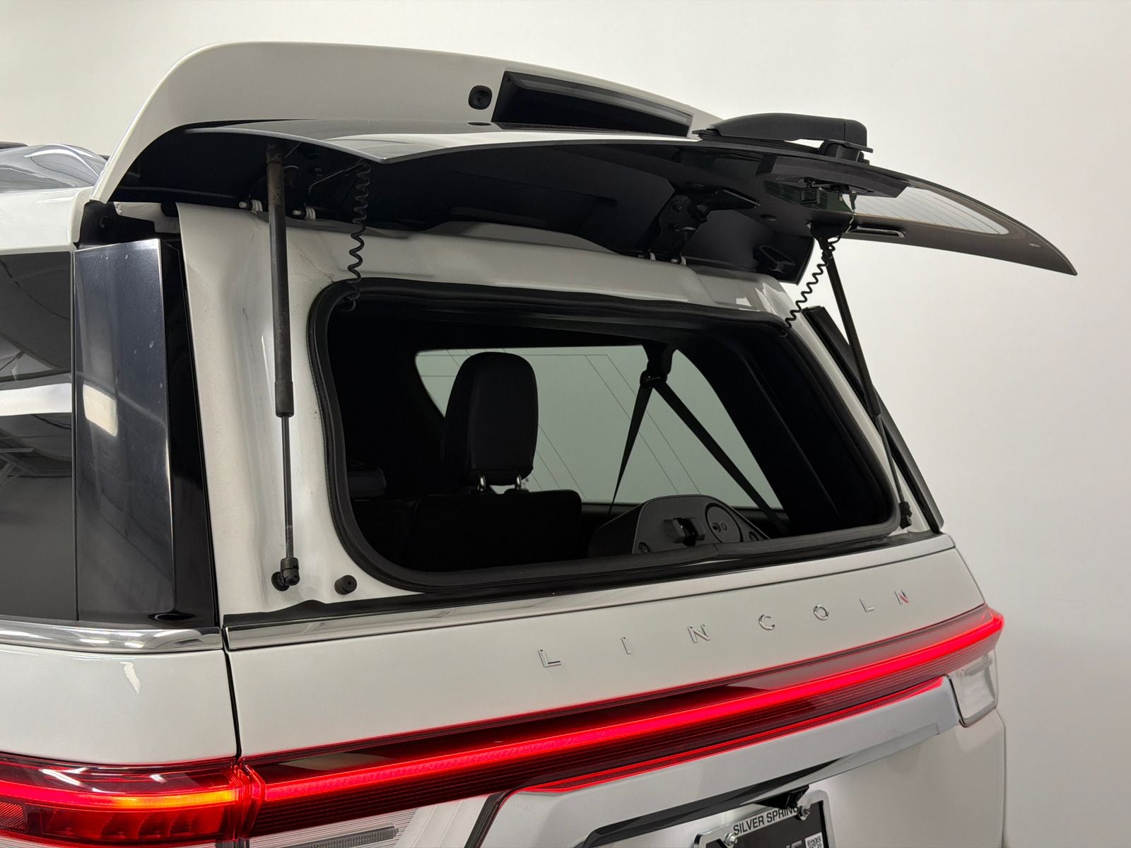 2023 Lincoln Navigator L Reserve