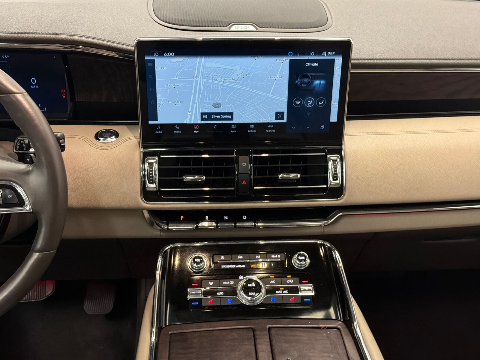 2024 Lincoln Navigator L Reserve