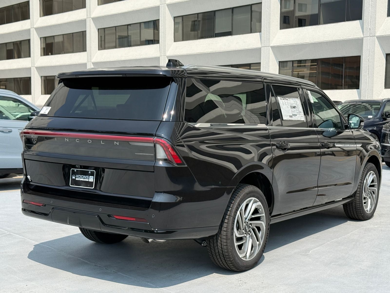 2026 Lincoln Navigator L Reserve