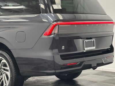 2026 Lincoln Navigator L Reserve
