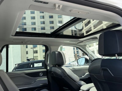 2026 Lincoln Navigator L Reserve