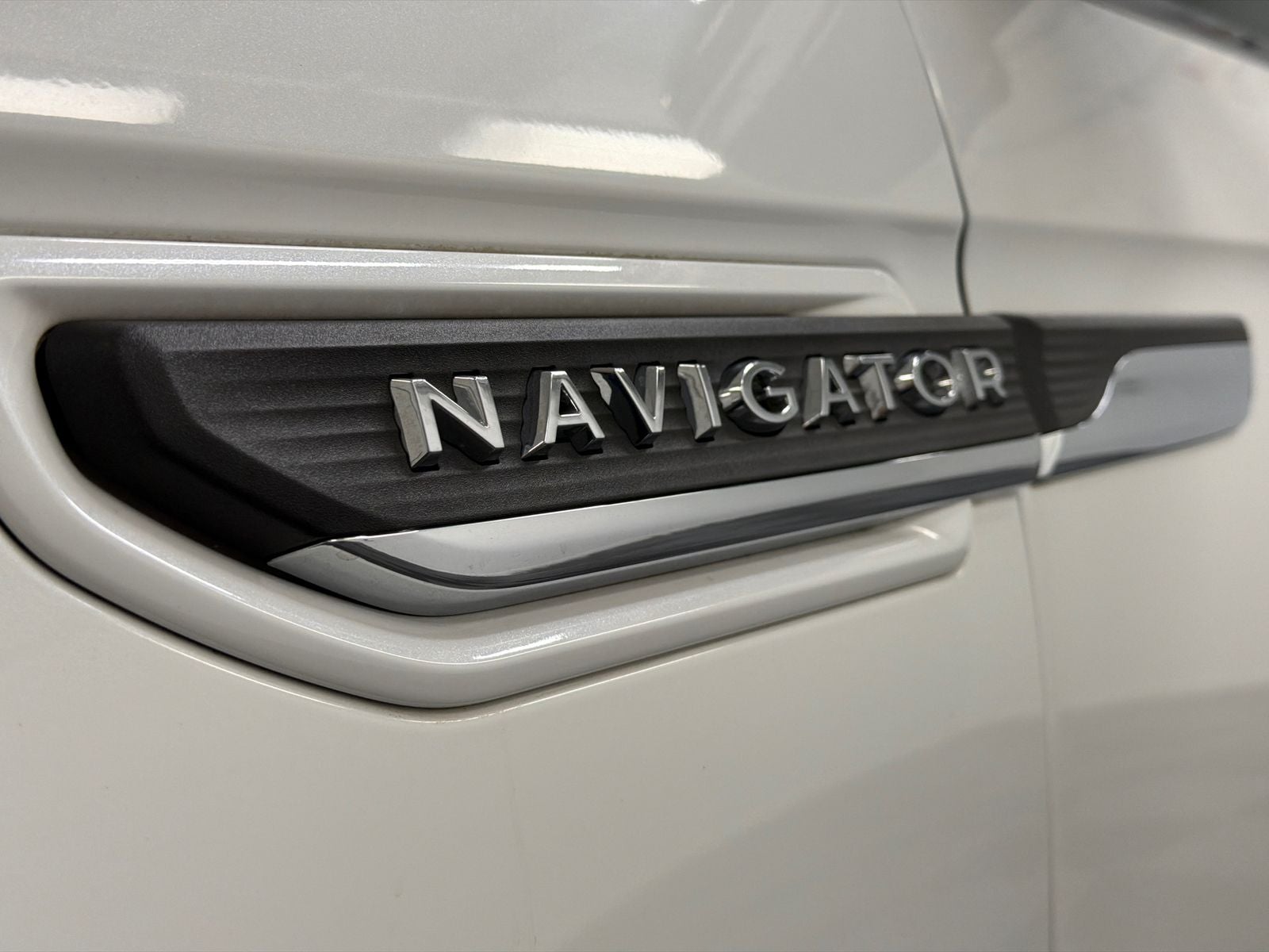 2023 Lincoln Navigator L Reserve