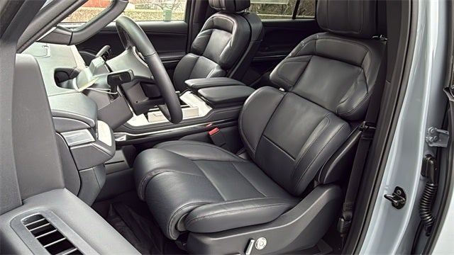 2025 Lincoln Navigator L Reserve