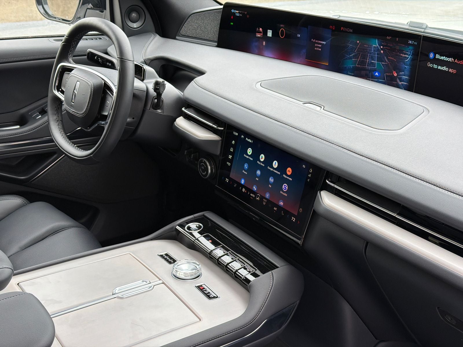 2026 Lincoln Navigator L Reserve