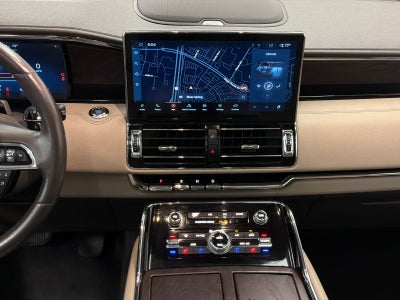 2023 Lincoln Navigator L Reserve