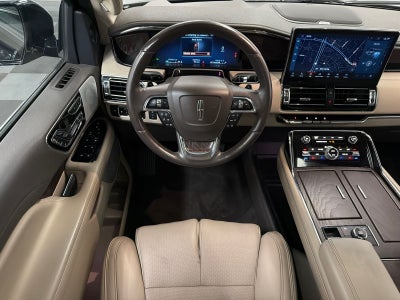 2023 Lincoln Navigator L Reserve