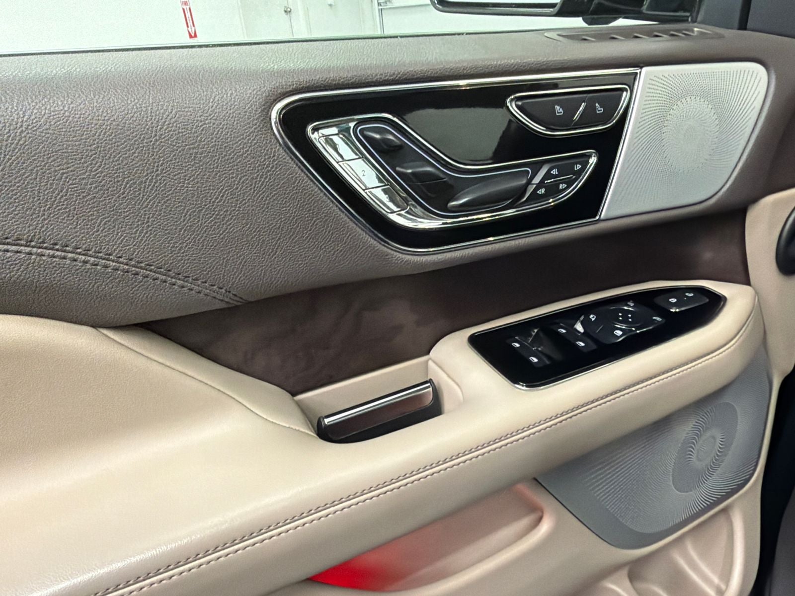 2023 Lincoln Navigator L Reserve