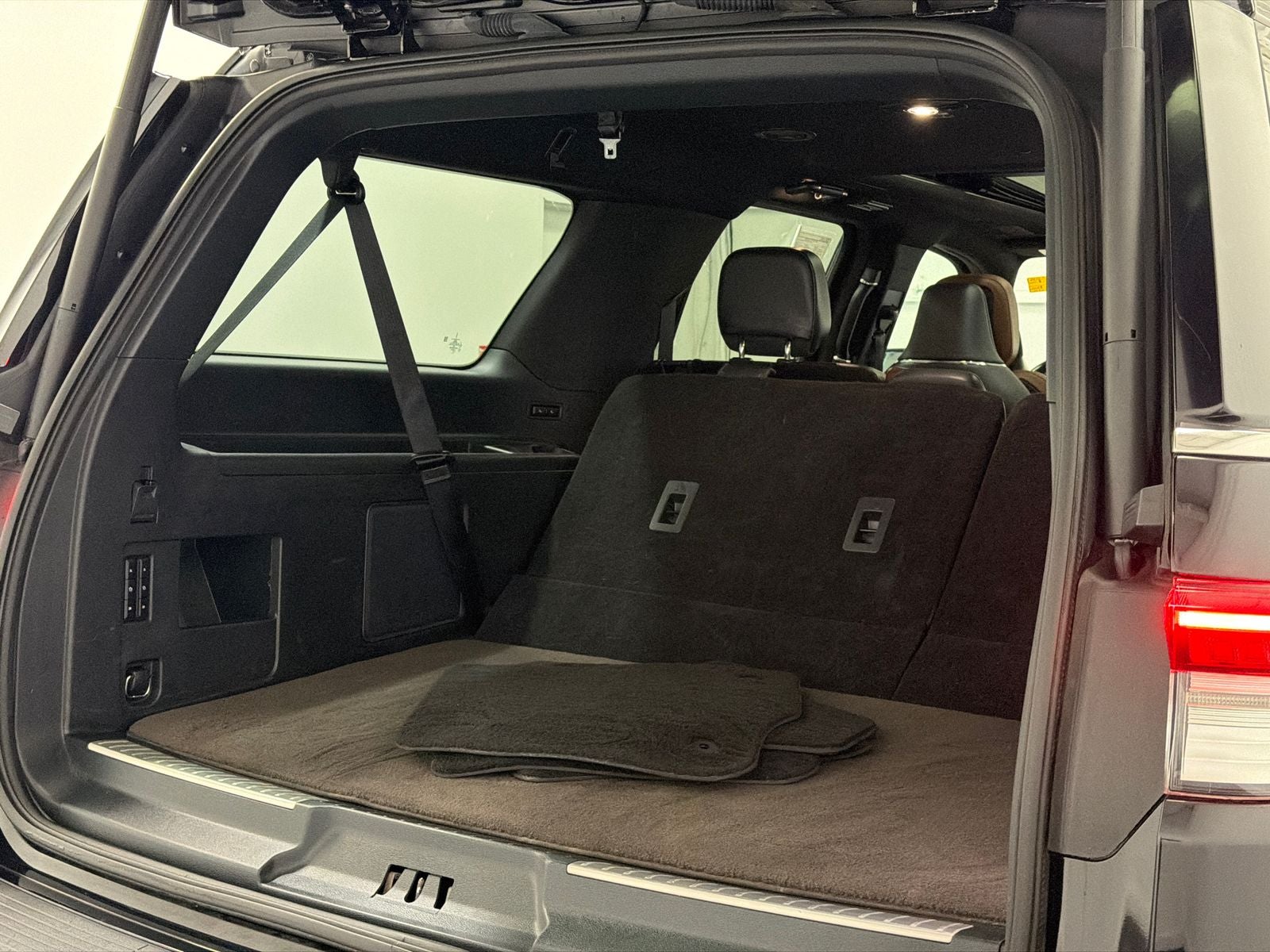 2023 Lincoln Navigator L Reserve