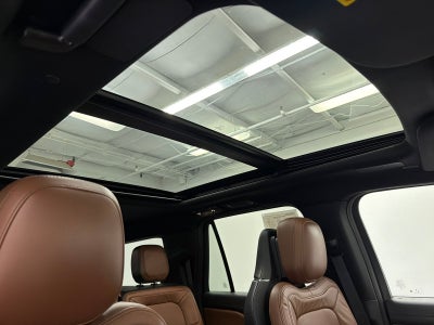 2023 Lincoln Navigator L Reserve