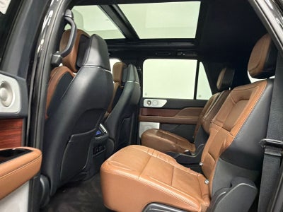 2023 Lincoln Navigator L Reserve