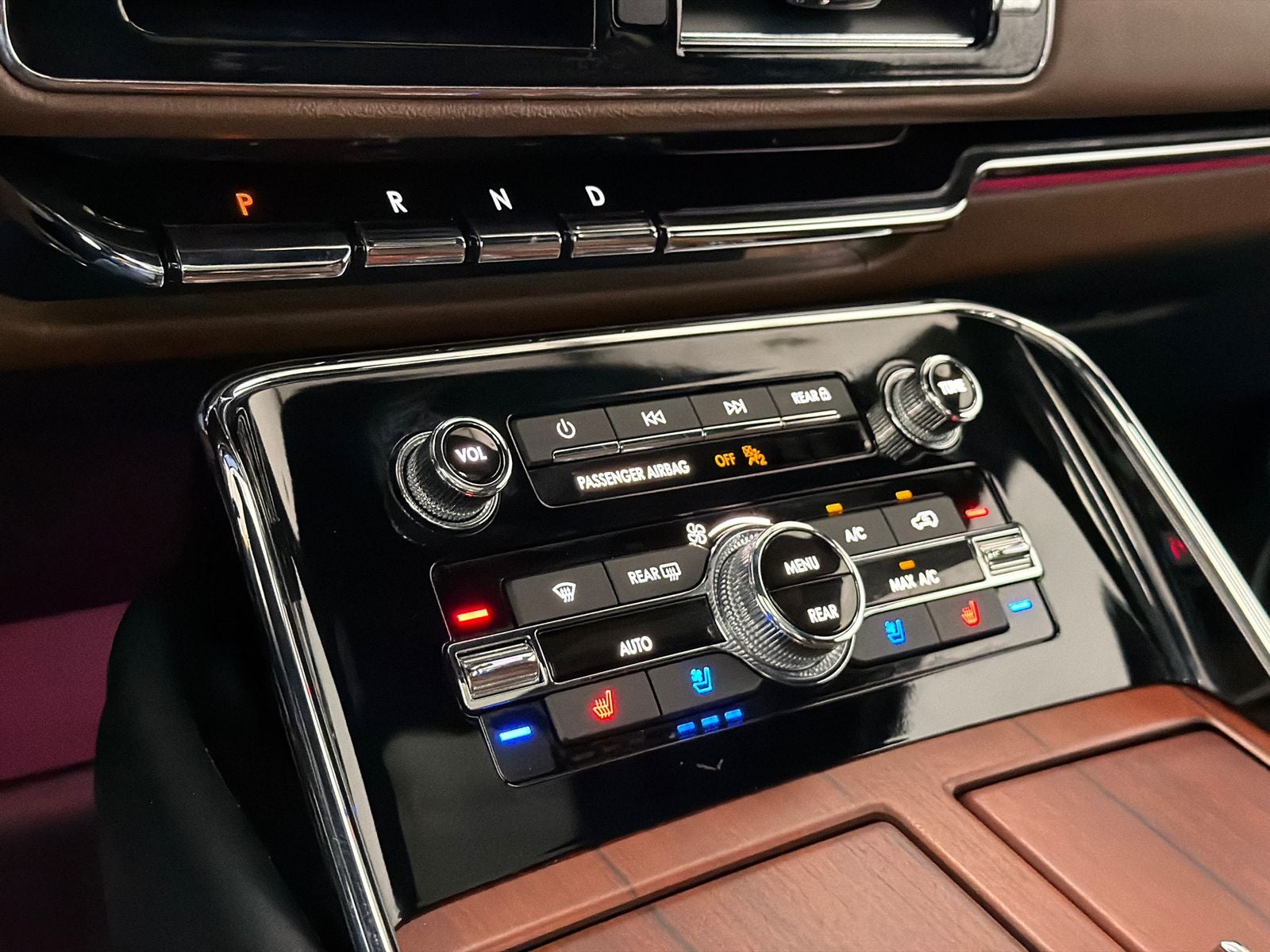 2023 Lincoln Navigator L Reserve