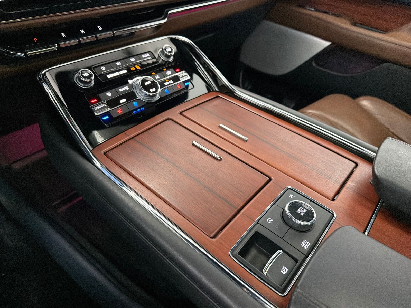 2023 Lincoln Navigator L Reserve