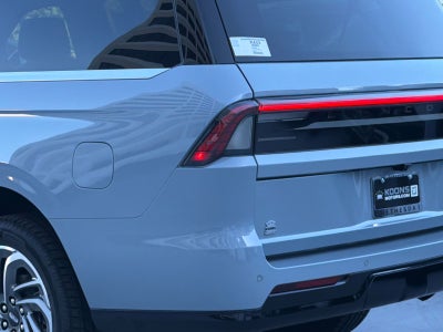2026 Lincoln Navigator L Reserve