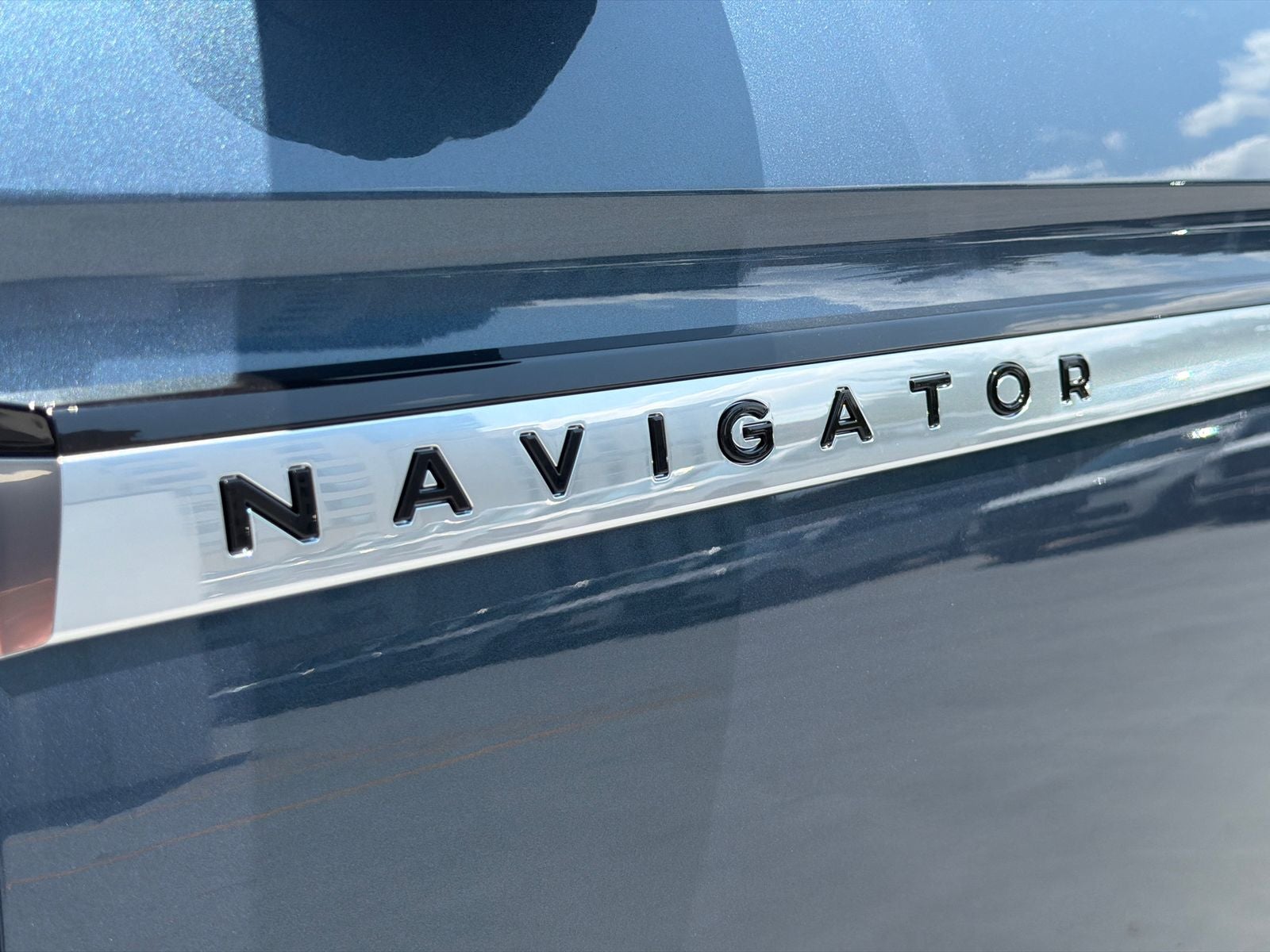 2027 Lincoln Navigator L Reserve