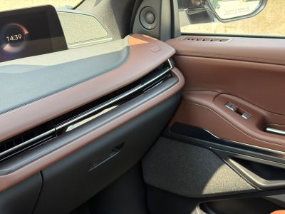 2027 Lincoln Navigator L Reserve