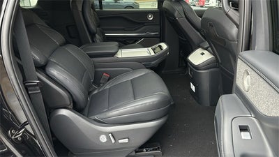 2025 Lincoln Navigator L Reserve