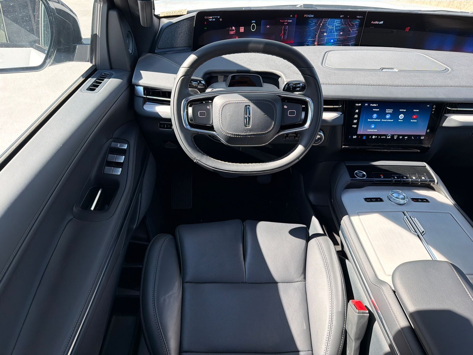 2026 Lincoln Navigator L Reserve