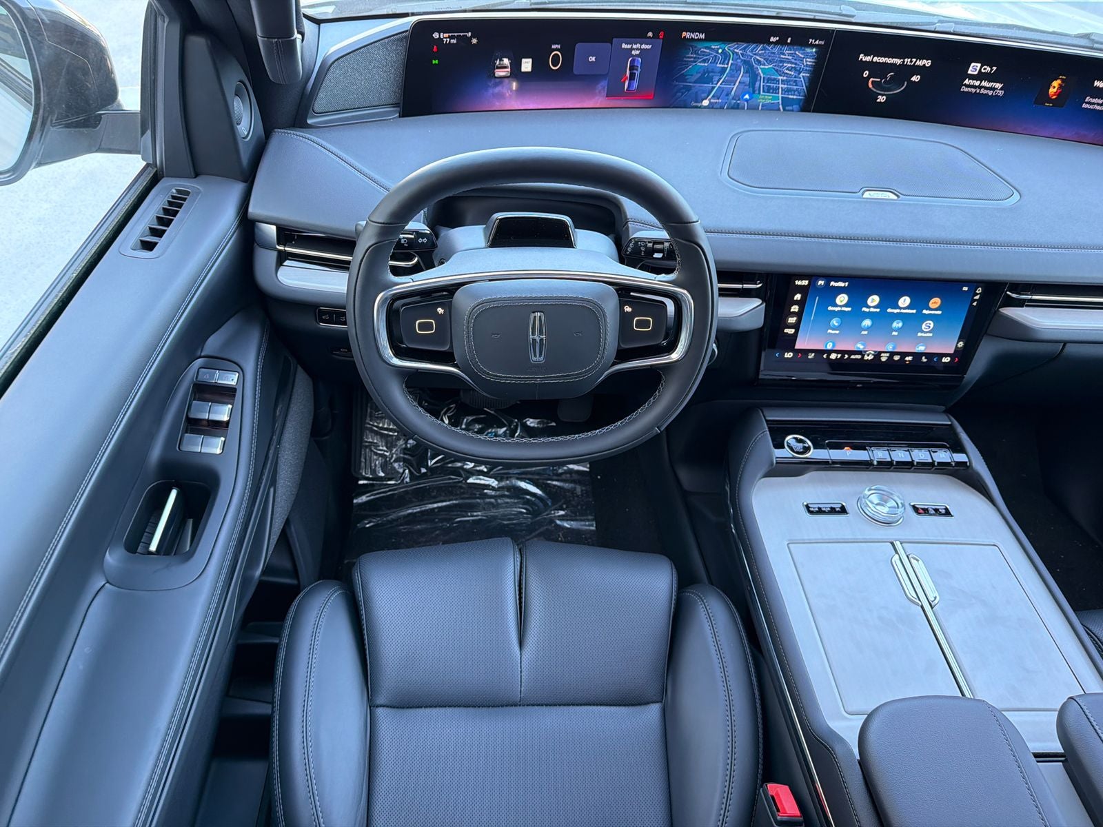 2026 Lincoln Navigator L Reserve