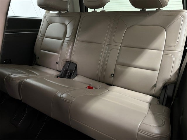 2022 Lincoln Navigator L Reserve