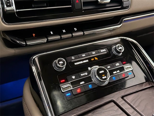 2022 Lincoln Navigator L Reserve