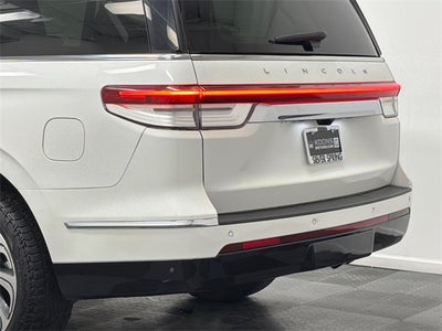 2022 Lincoln Navigator L Reserve
