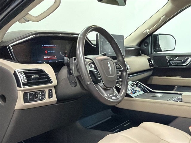 2022 Lincoln Navigator L Reserve