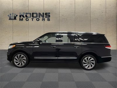 2022 Lincoln Navigator L Reserve