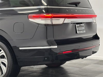 2022 Lincoln Navigator L Reserve