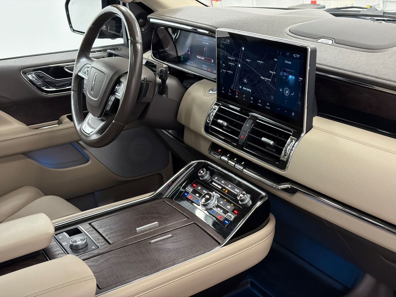 2022 Lincoln Navigator L Reserve