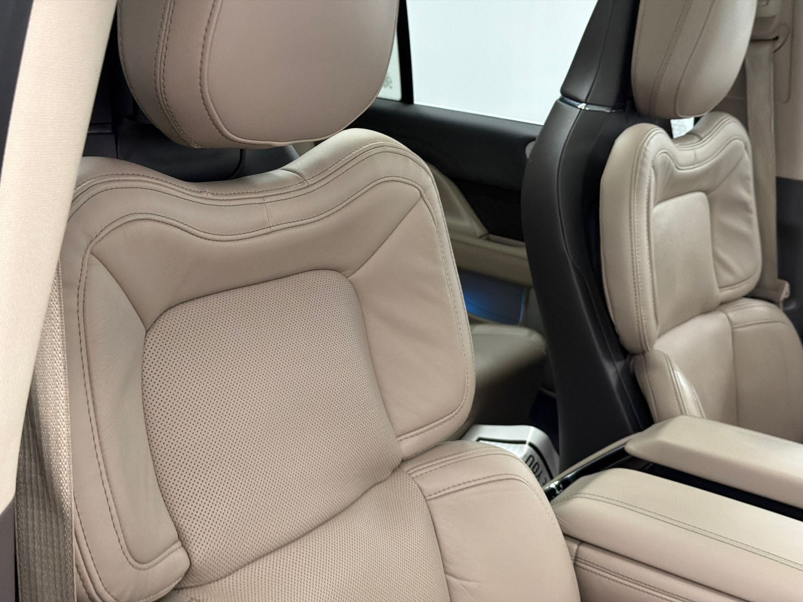 2022 Lincoln Navigator L Reserve