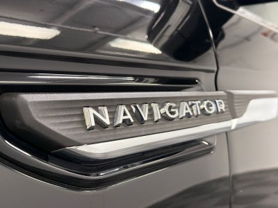 2022 Lincoln Navigator L Reserve