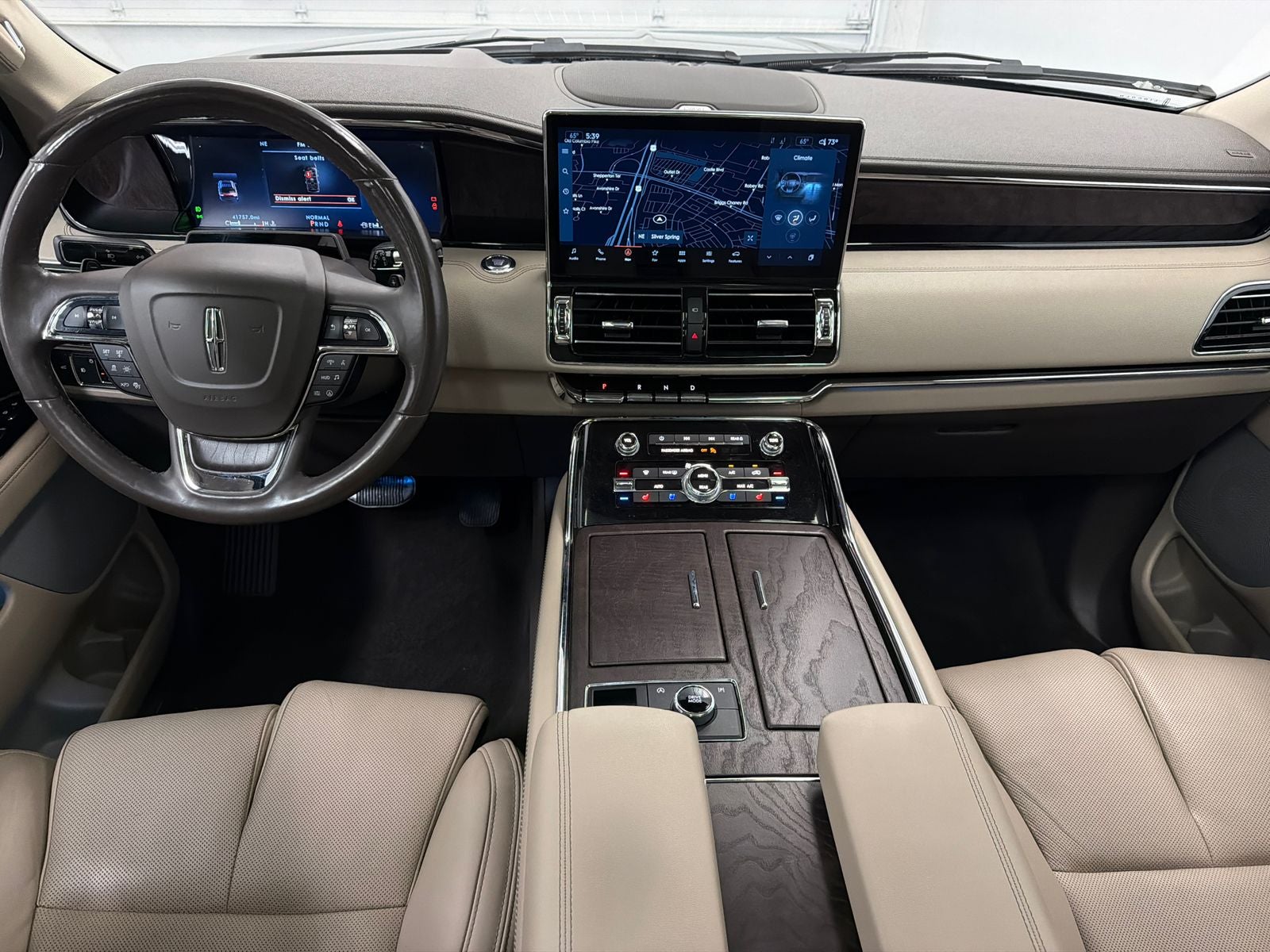 2022 Lincoln Navigator L Reserve