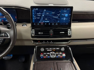 2022 Lincoln Navigator L Reserve