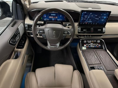 2022 Lincoln Navigator L Reserve
