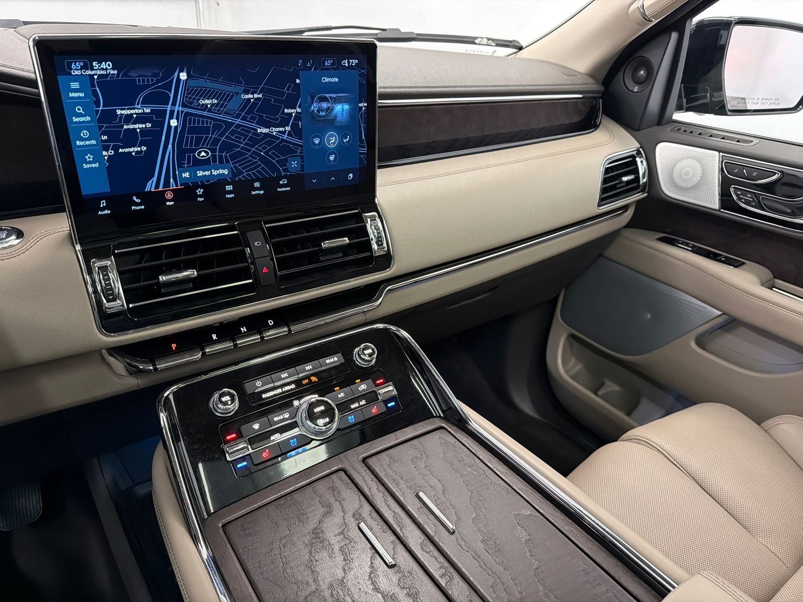 2022 Lincoln Navigator L Reserve