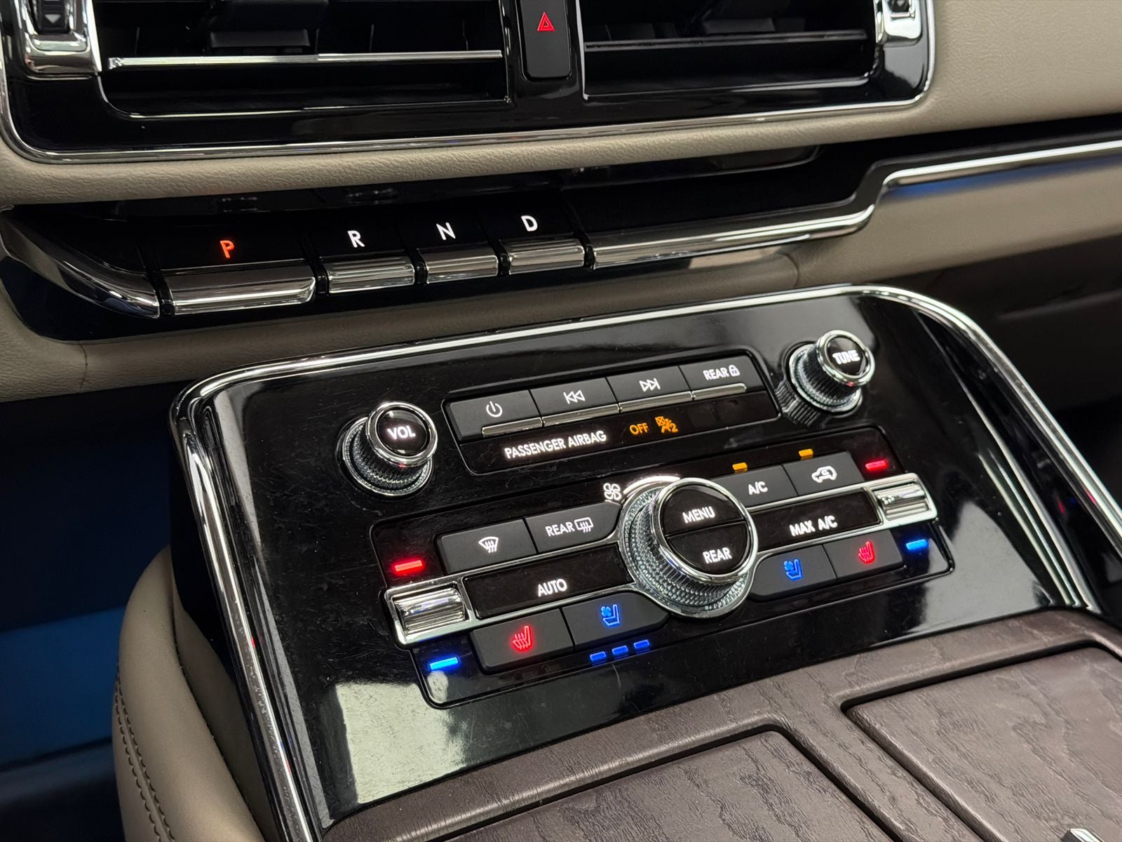 2022 Lincoln Navigator L Reserve