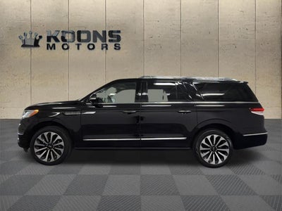 2022 Lincoln Navigator L Reserve