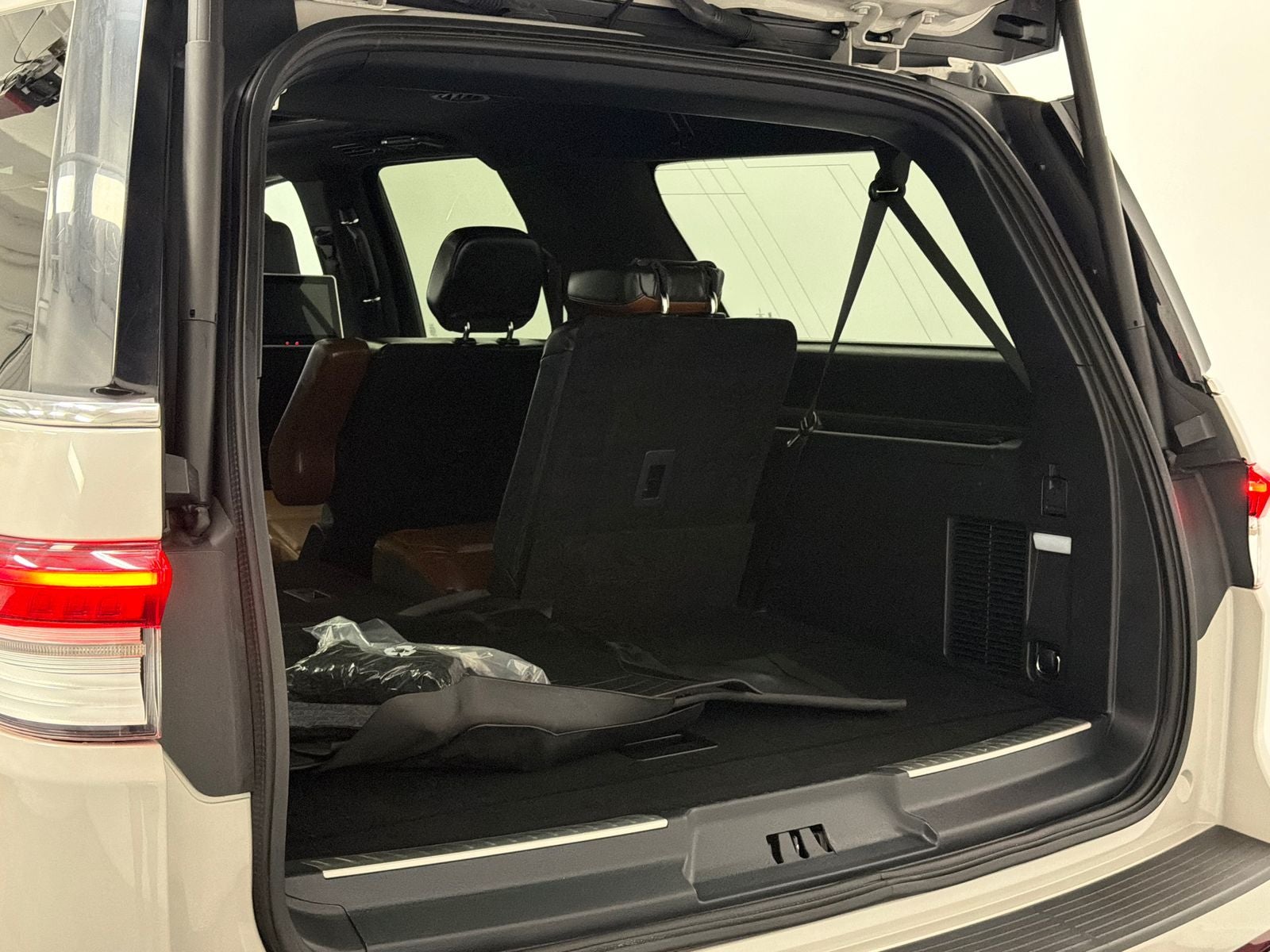 2022 Lincoln Navigator L Reserve