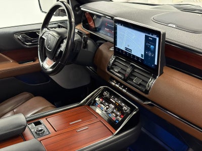 2022 Lincoln Navigator L Reserve