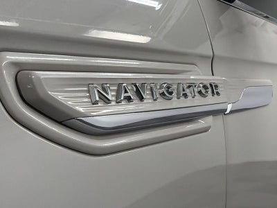 2022 Lincoln Navigator L Reserve