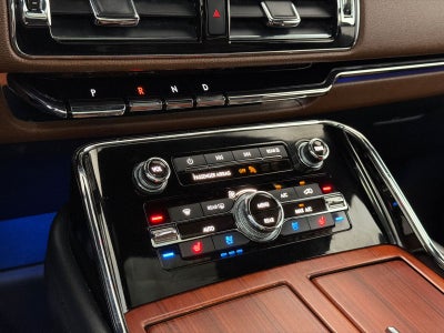 2022 Lincoln Navigator L Reserve