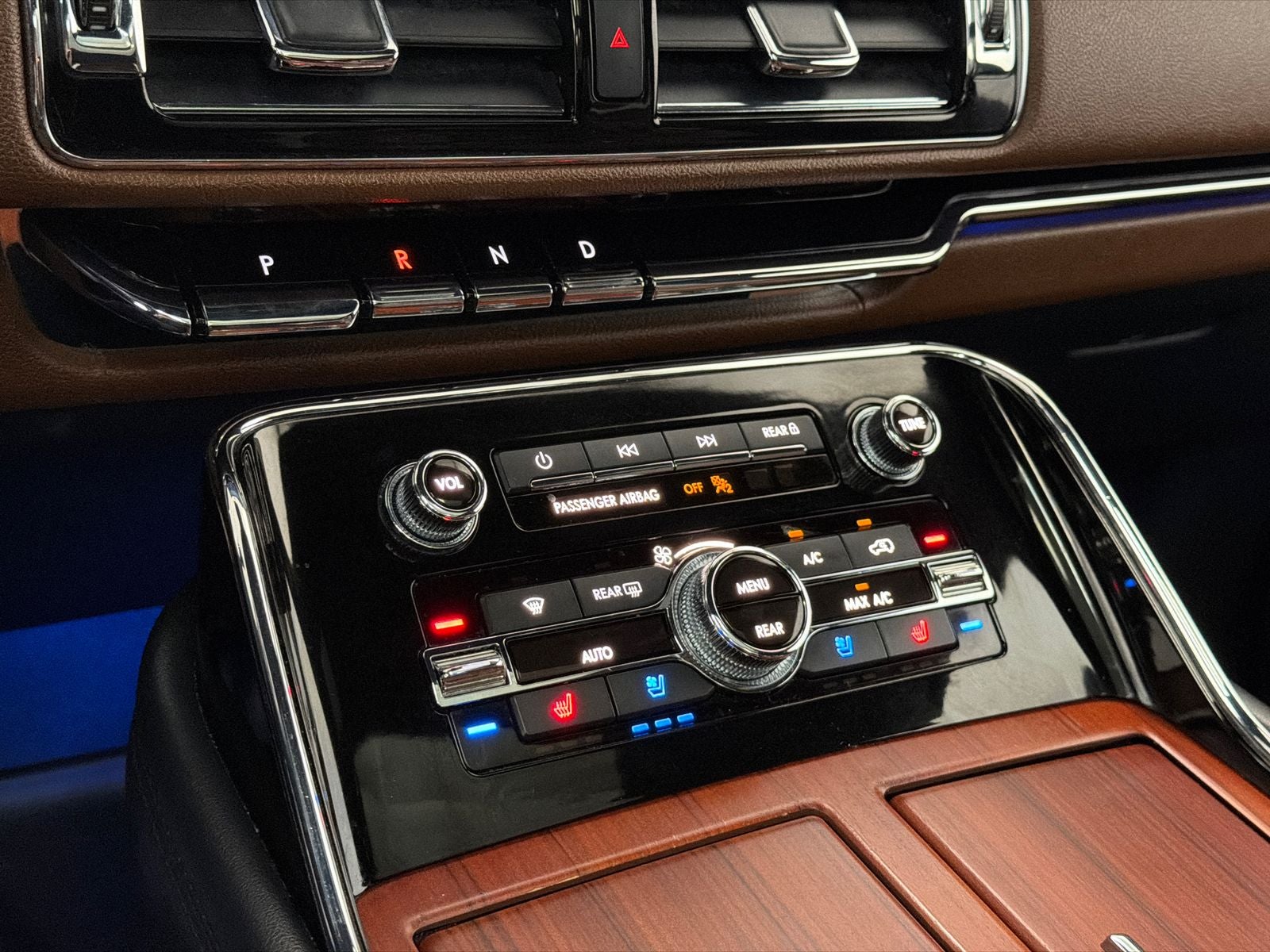 2022 Lincoln Navigator L Reserve