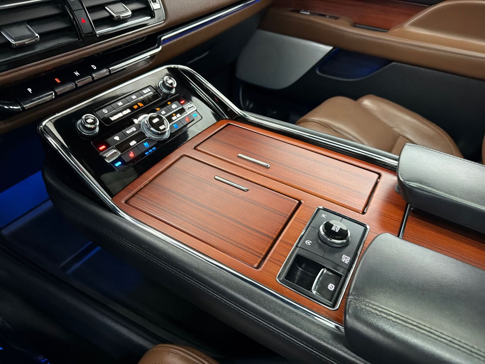 2022 Lincoln Navigator L Reserve